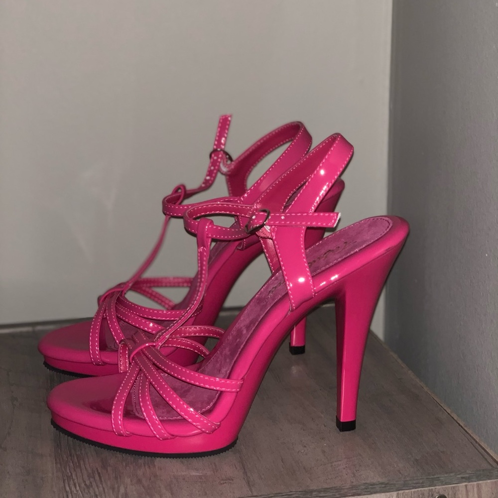 Fabulicious hot pink stiletto